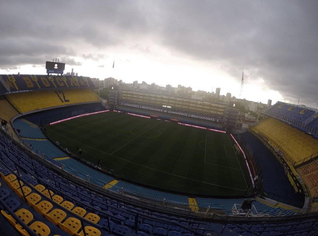 Las nubes amenazantes sobre La Bombonera. A partir de las 17:00 se jugará la final de la Copa Libertadores entre Boca y River / Foto: @BocaJrsOficial