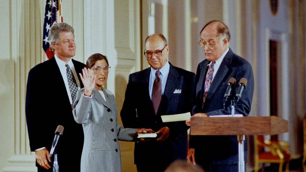 104252534ginsburgswearingin-2145f213ce26e7a3262a6e6898735304.jpg
