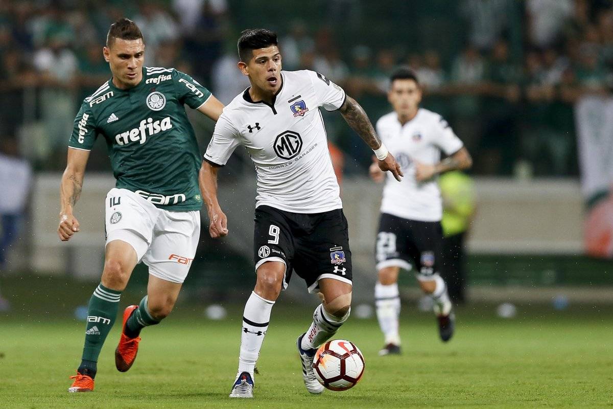 El mediocampista no repitió su buena primera parte en Colo Colo / imagen: Agencia UNO