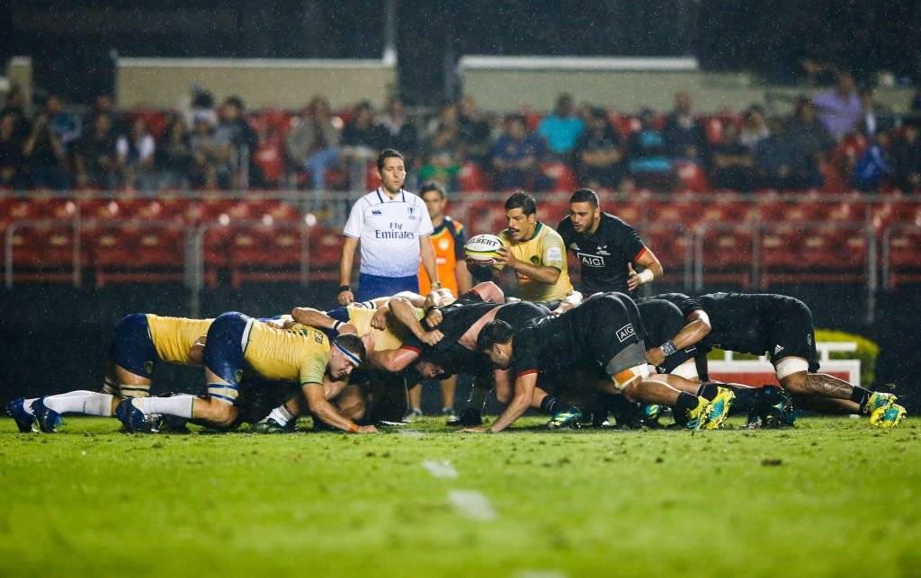 El scrum, la jugada que más puede dañar el campo de juego en un partido de rugby / Foto: Getty Images