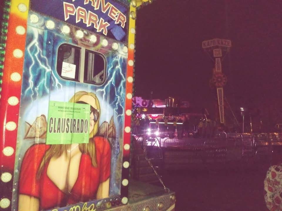 Clausuran parque de diversiones en Ecuador luego de que joven salió expulsada de juego mecánico