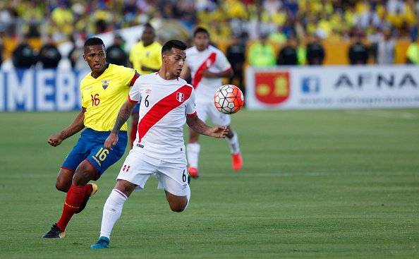 Marca de preservativos lanza peculiar concurso por el partido Ecuador vs Perú
