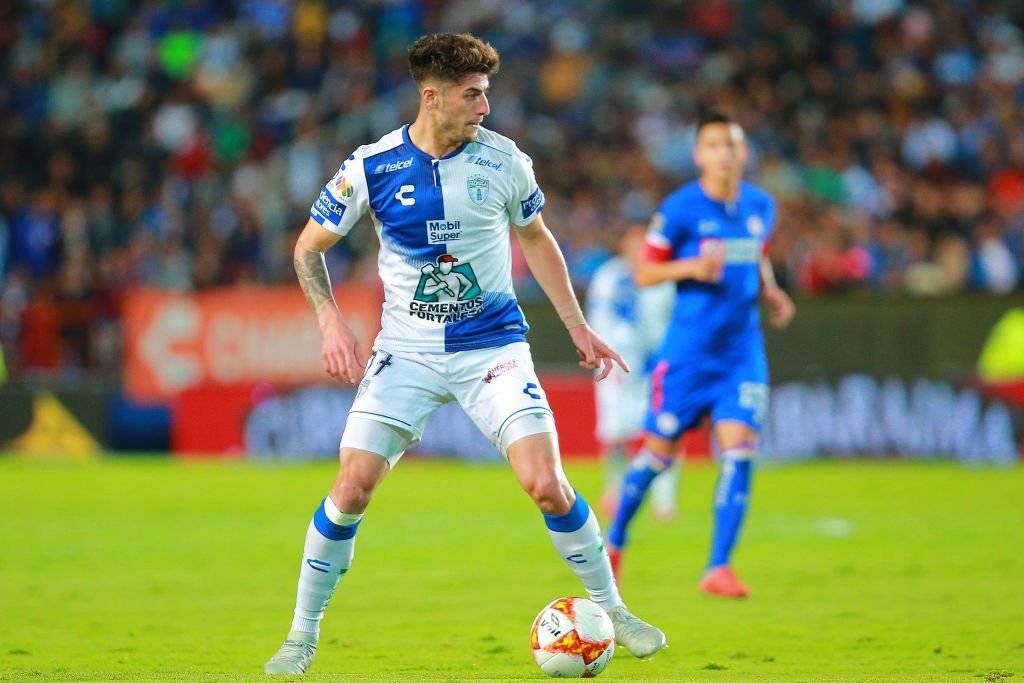 Ángelo Sagal del Pachuca es uno de los nuevos nombres de la Roja / Foto: Getty Images