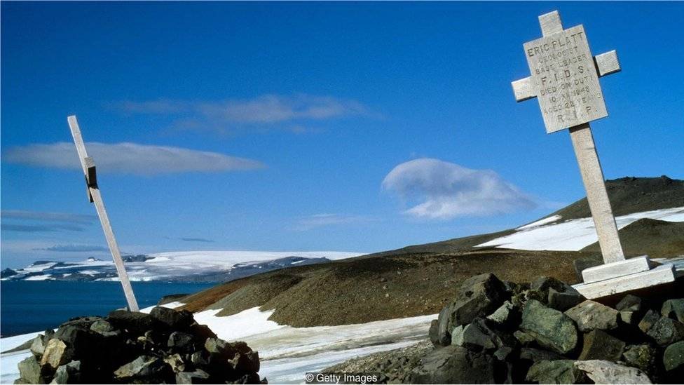 104327878antartica8-851c07d9f89b65c9db4f3557309c9cf0.jpg
