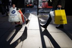 DACO orienta a clientes con Guía para la Venta Del Madrugador