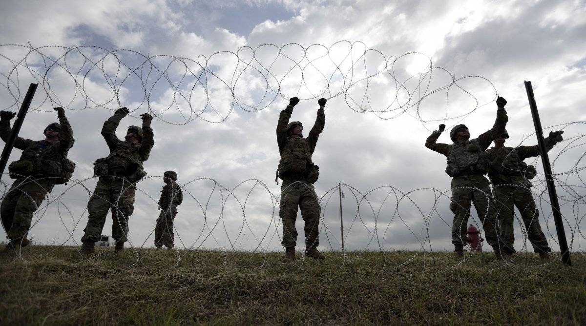 Militares en la frontera. AP
