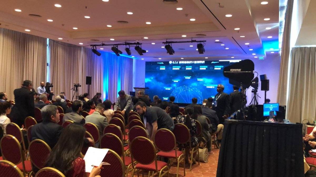 El Foro de Medios de Comunicación de China y América Latina y el Caribe, realizado en un hotel del barrio de Retiro, en la zona norte de Buenos Aires, tuvo como lema "Profundizar en la difusión y cooperación de los medios de comunicación, aportar a la con
