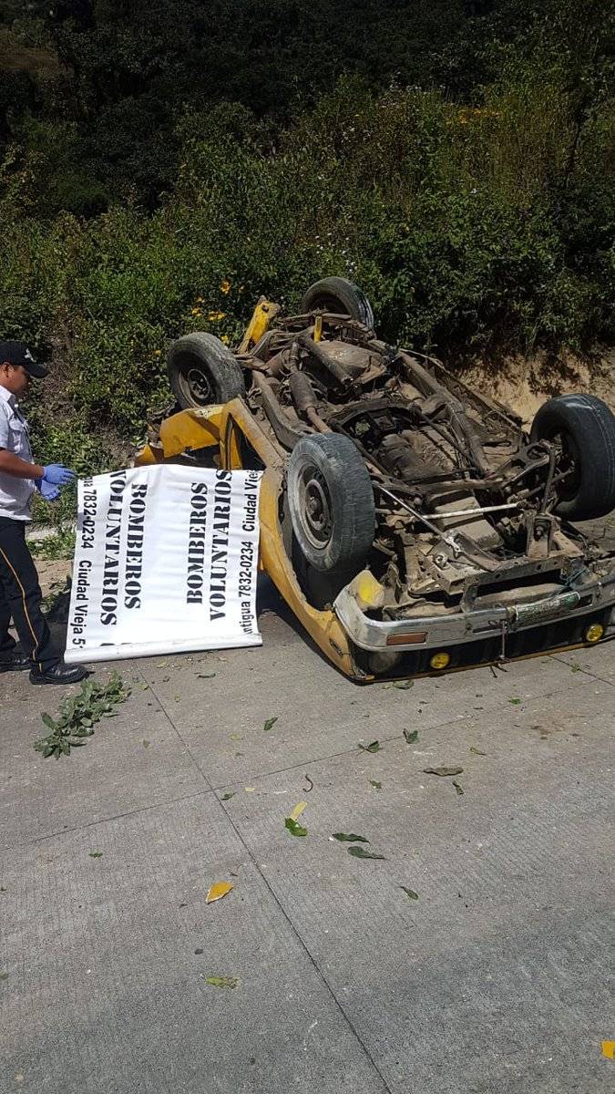 accidente en bajada de Las Cañas