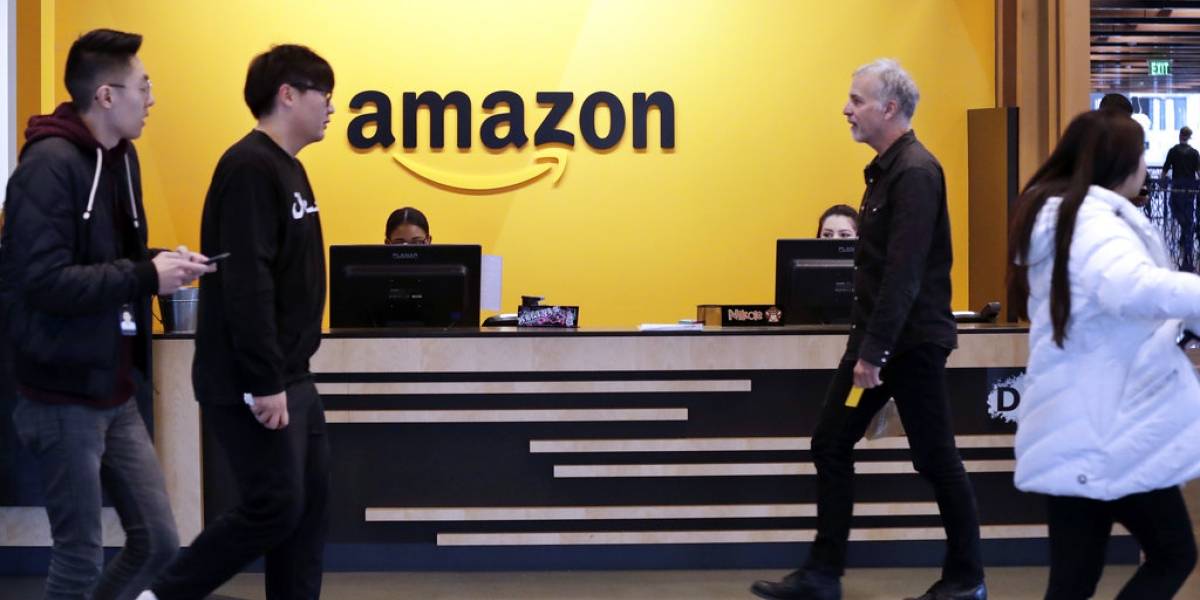 Empleados de Amazon amenazan con huelga justo para su gran evento de ofertas