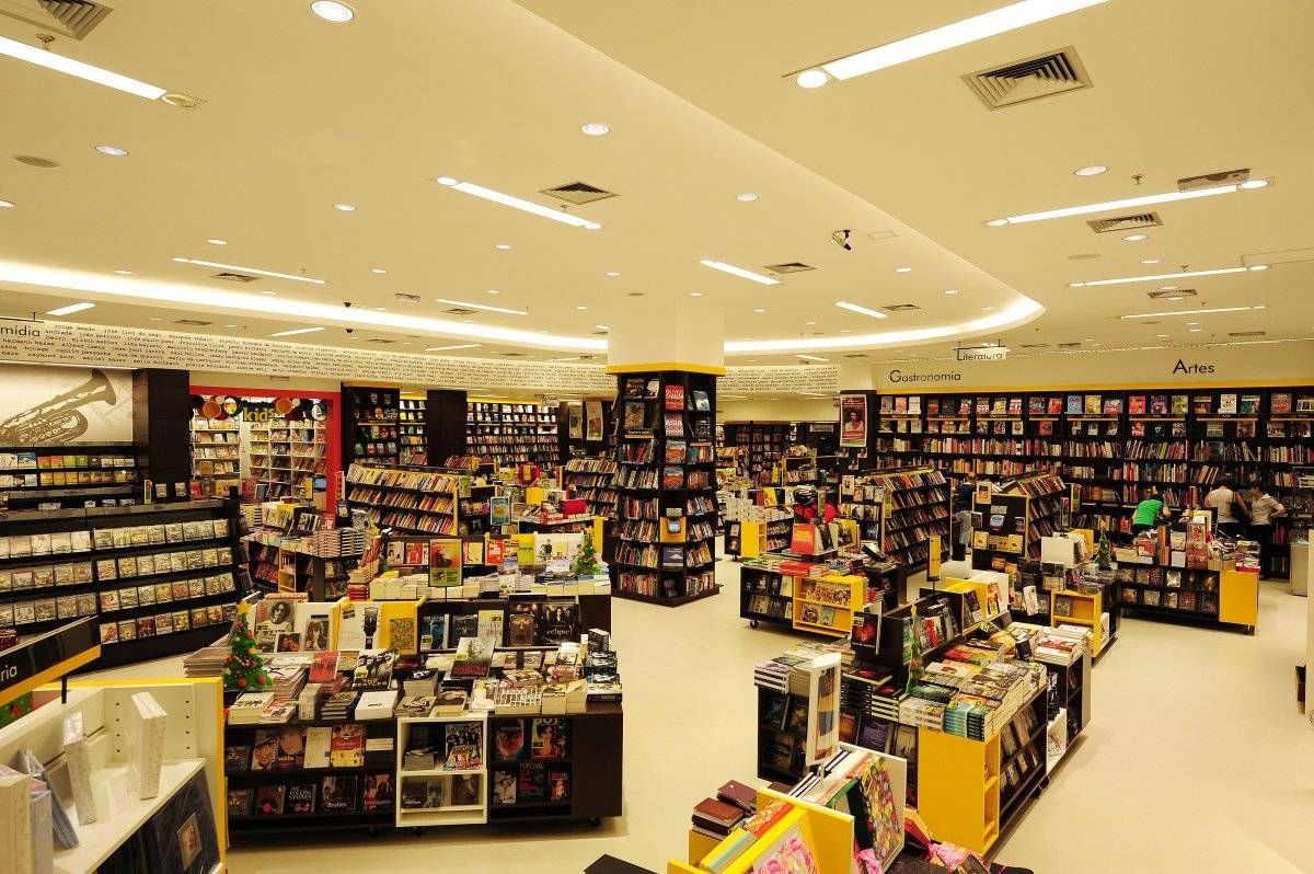 livraria Saraiva no shopping Center Vale, em São José dos Campos