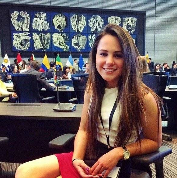 Daniela Almeida, Reina de Quito 2018-2019