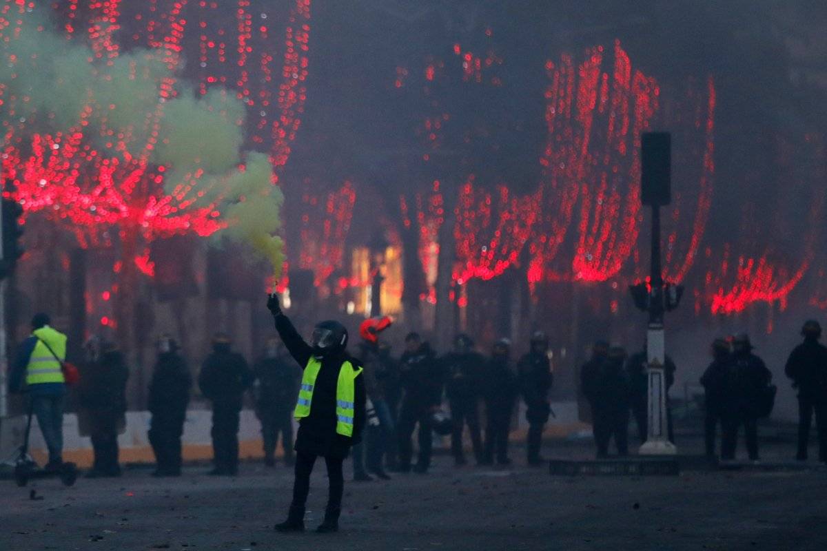 protestas en Francia por alza de combustibles