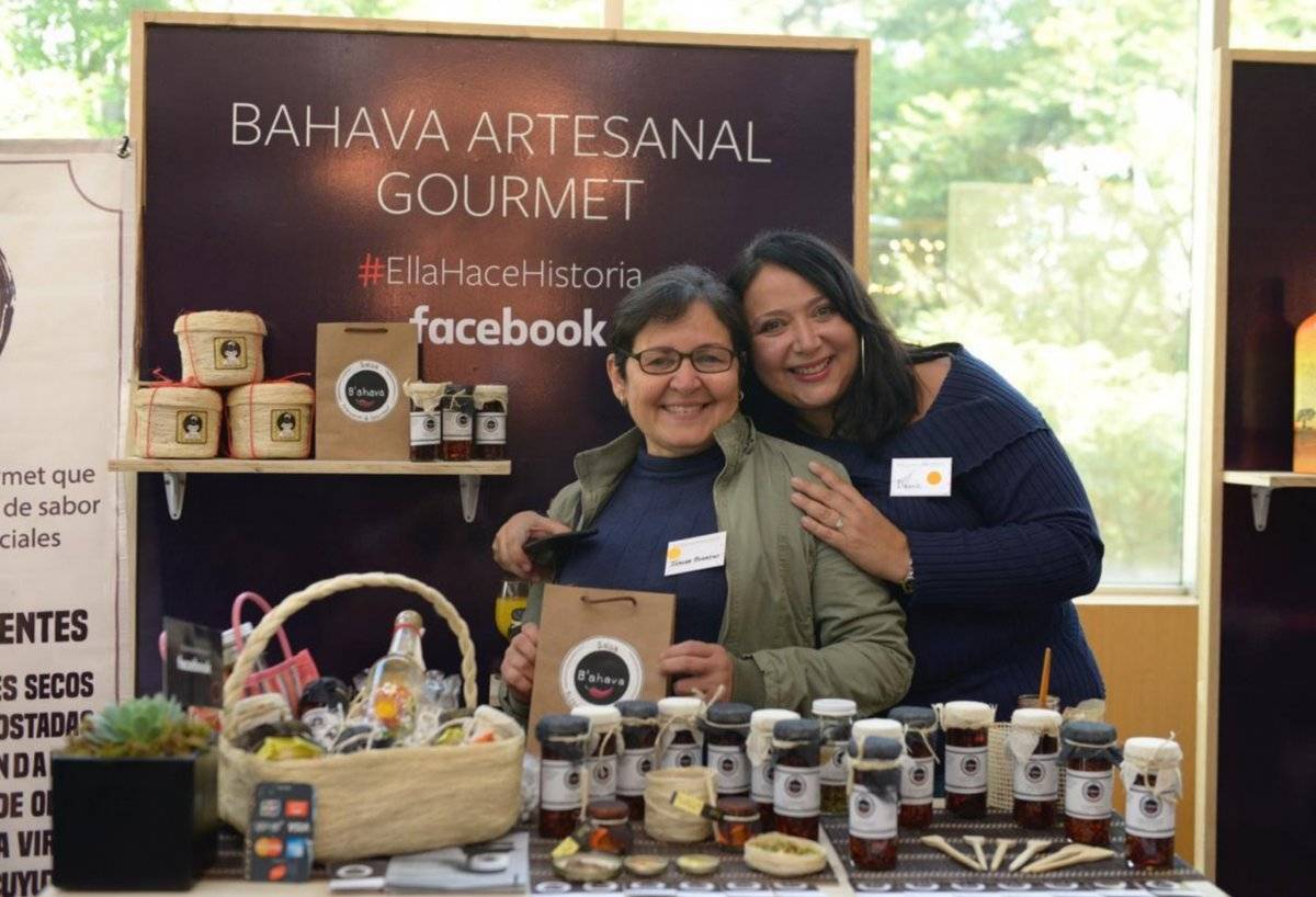Facebook empodera a más de dos mil mujeres y las capacita a través de Ella Aprende, Ella Emprende
