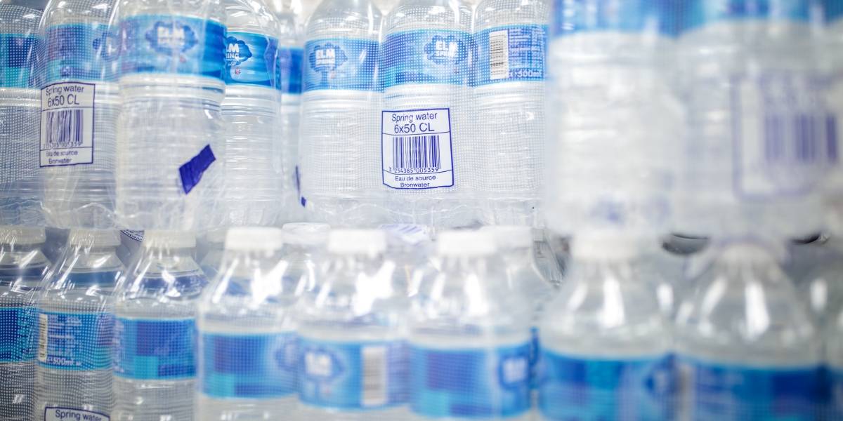 Científicos desarrollaron una forma para convertir dióxido de carbono en plástico y otros materiales