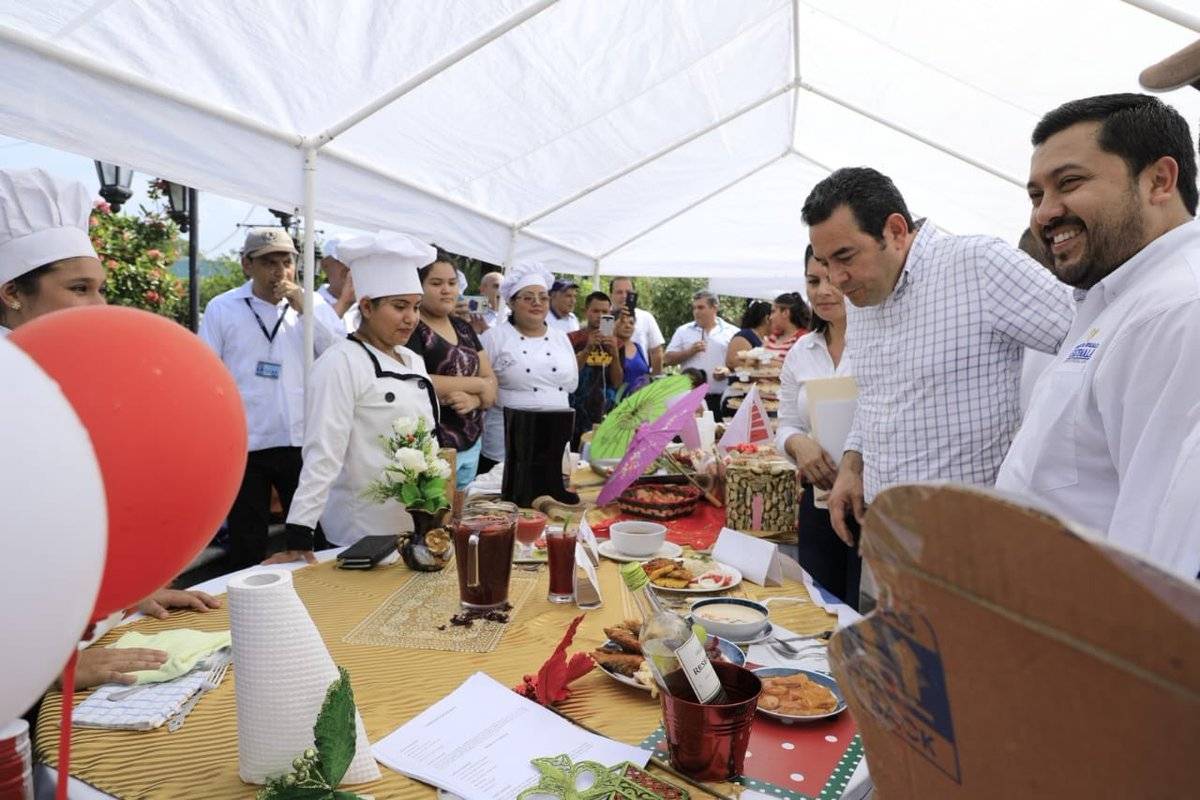 inauguran comedor social en Morales, Izabal