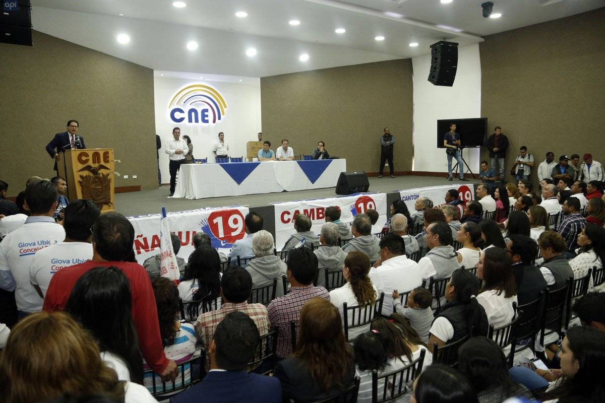 Jorge Yunda es proclamado como candidato a la alcaldía de Quito