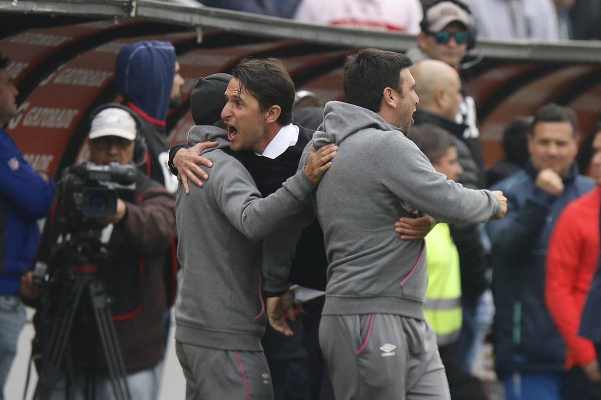 Beñat festejó con sus aliados / imagen: Agencia UNO