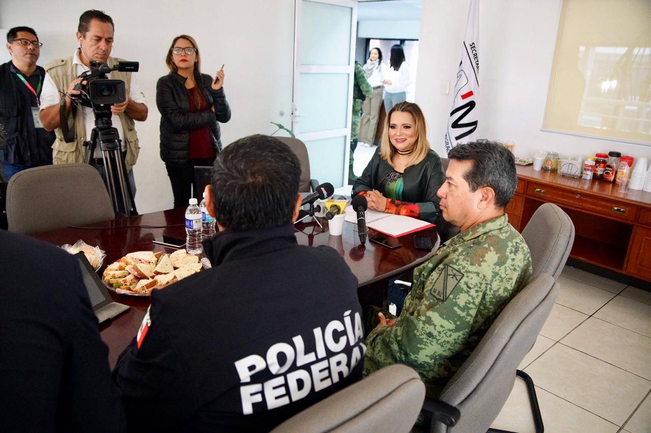 Autoridades inician relación institucional con una disputa Mesa de seguridad en Guadalajara encabezada por Claudia Delgadillo.