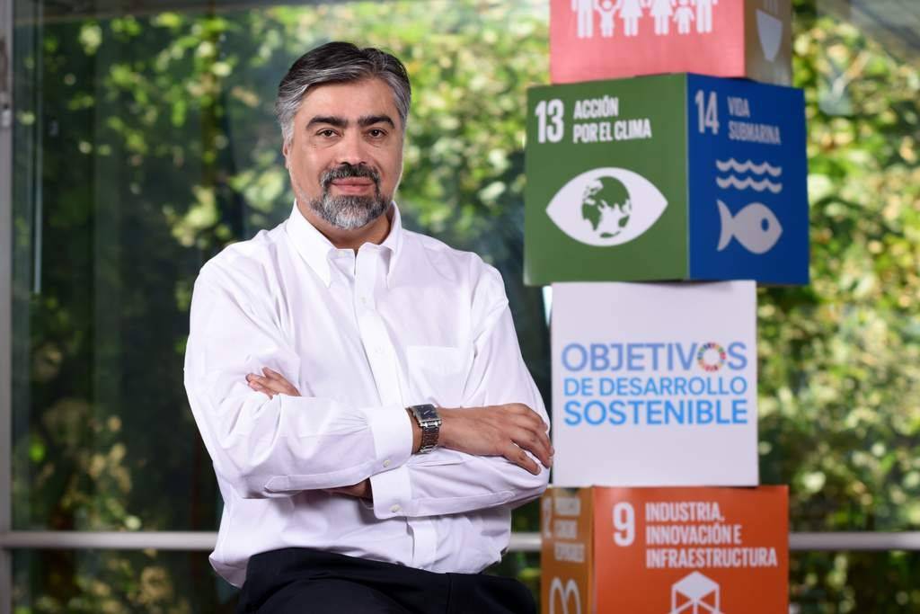 Giovanni Calderón