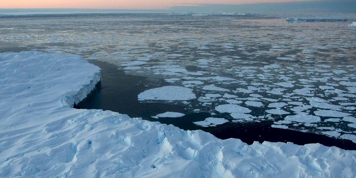 La serie de fenómenos inusuales que azota la Antártica