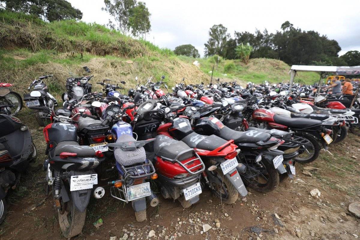 subasta de motocicletas de la municipalidad de Mixco