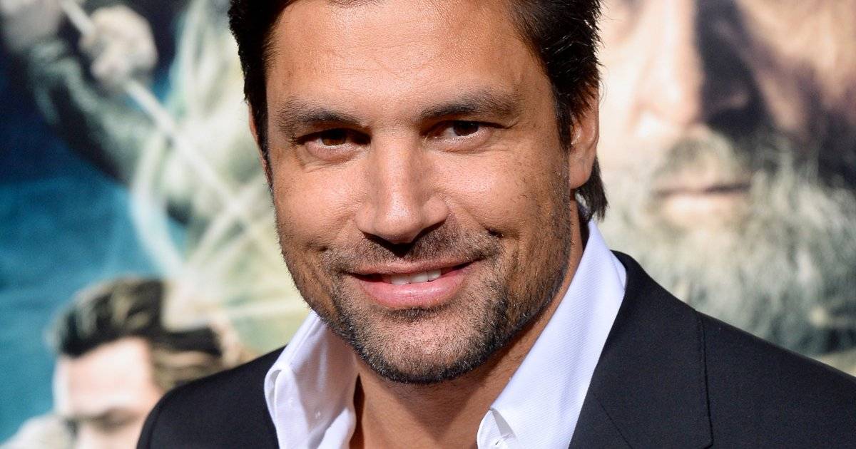 Manu Bennett