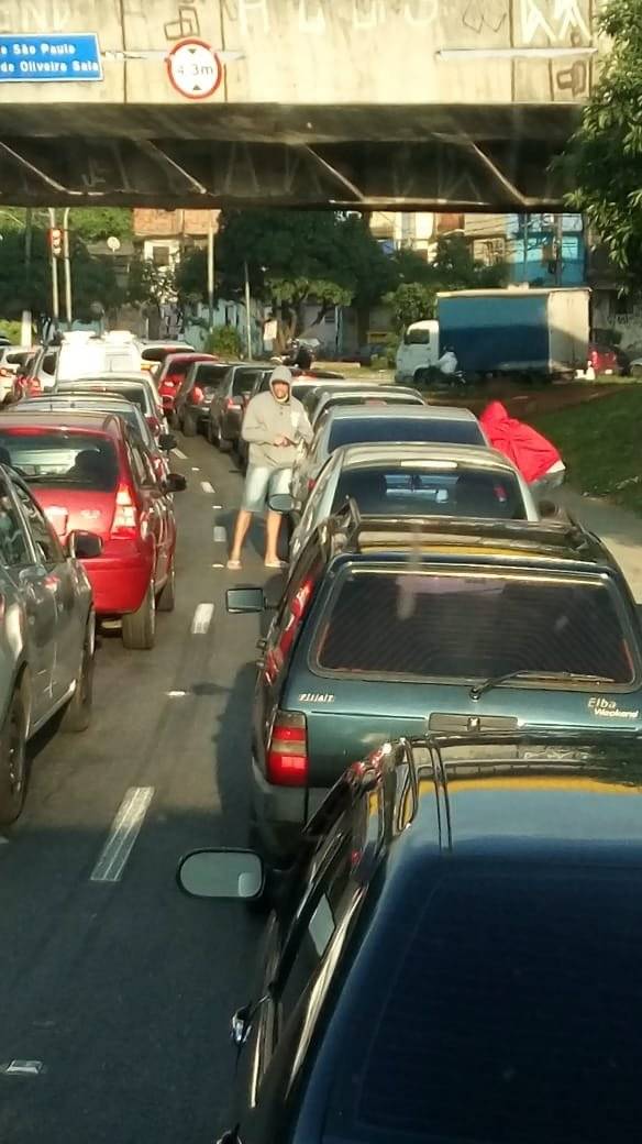 assalto avenida do estado