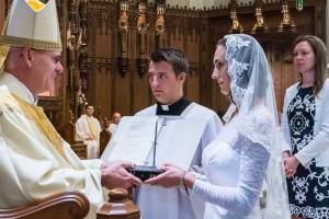 O intrigante mundo das virgens consagradas: