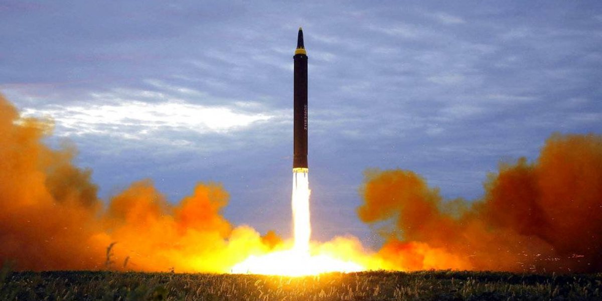 Kim Jong Un despide a histórica presentadora de noticias — Corea del Norte Kim Jong Un despide a histórica presentadora de noticias — Corea del Norte