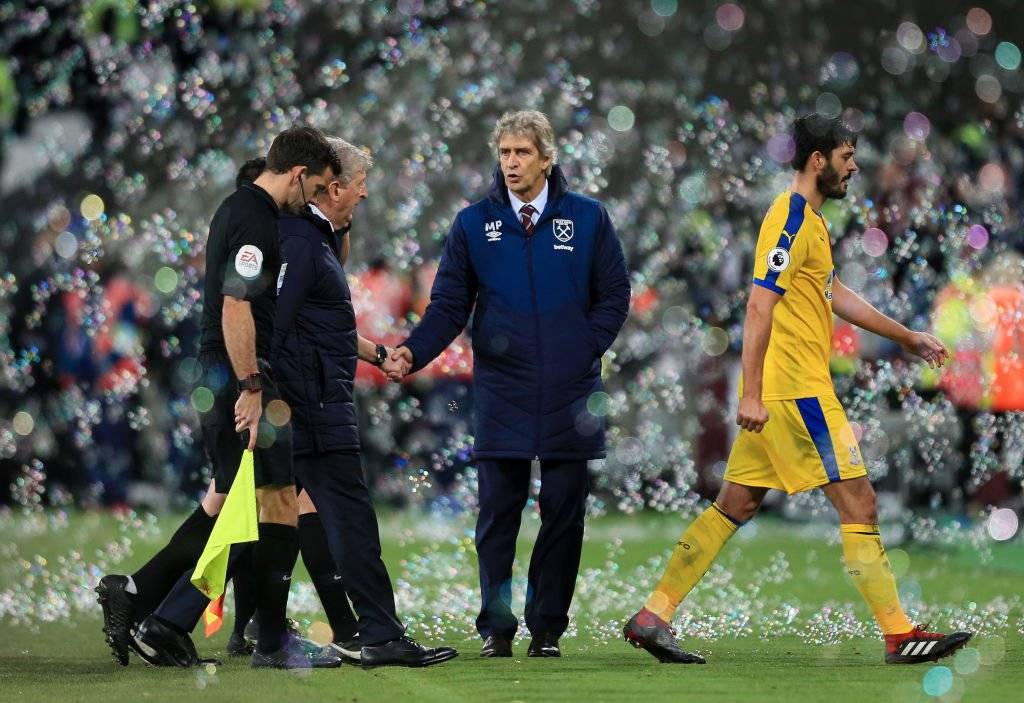 Manuel Pellegrini venció a Roy Hodgson en el duelo de técnicos / Foto: Getty Images