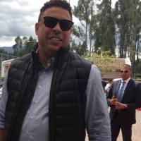 Ecuador: Ronaldo Nazário está en Ecuador para cerrar el fichaje de Stiven Plaza al Valladolid de España