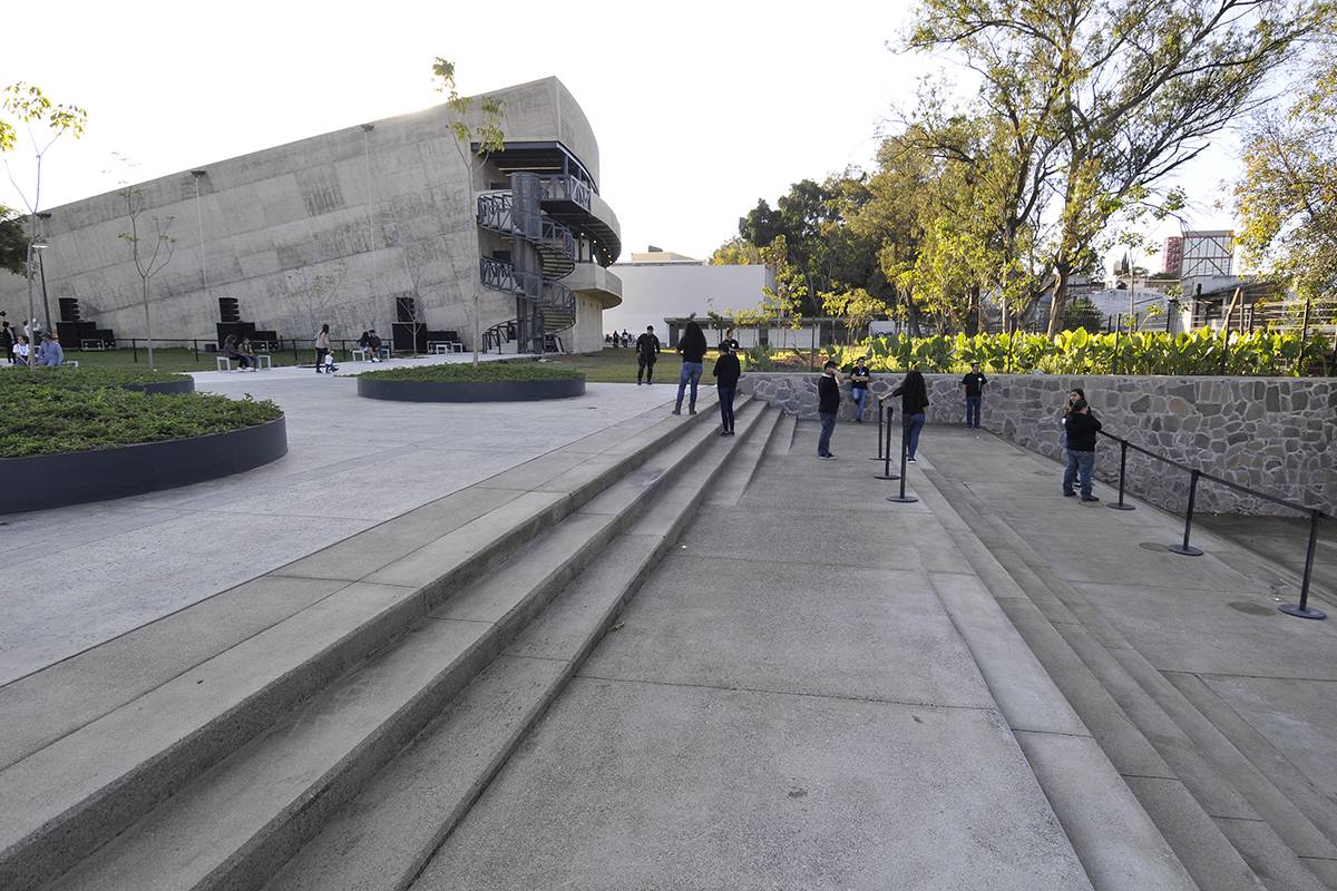 A partir del próximo lunes reabre el planetario Lunaria