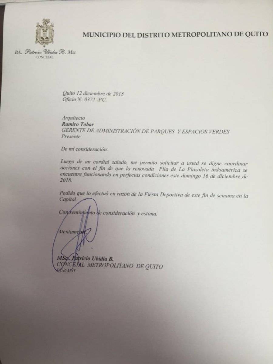 Municipio de Quito realizó limpieza de la pileta de la Universidad Central