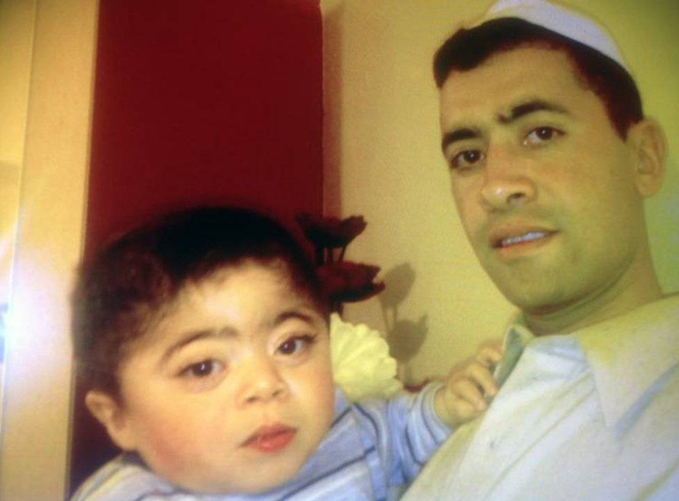 104766720hassanandfather976-7f73223c8ec5724521c5d5b1efbbb693.jpg