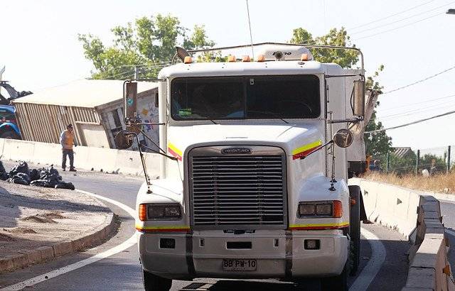 Conductor arrolló y ocasionó la muerte de un carabinero en Paine