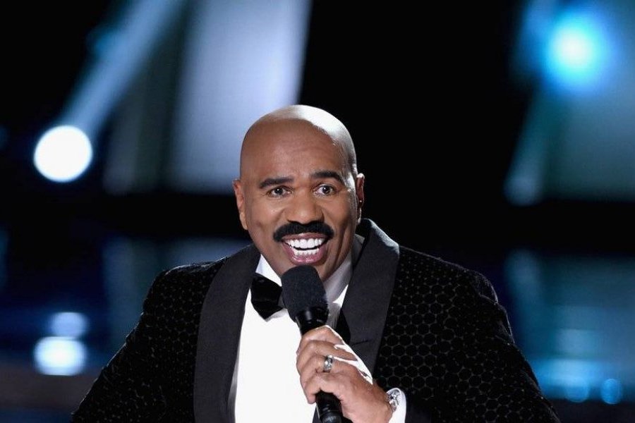 steveharvey-279fca0510efb6d686ddd1a654cb44b0-900x600.jpg