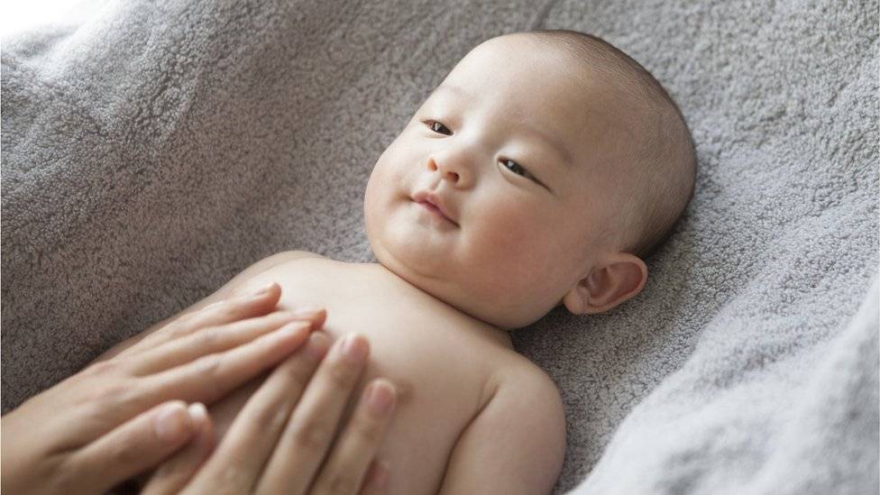 104844587babystrokegettyimages964742986-b1a997426c6218a0a8daeae4f0a02328.jpg