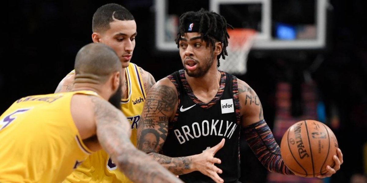 LeBron James dio una lección de juego con su hijo LeBron James dio una lección de juego con su hijo