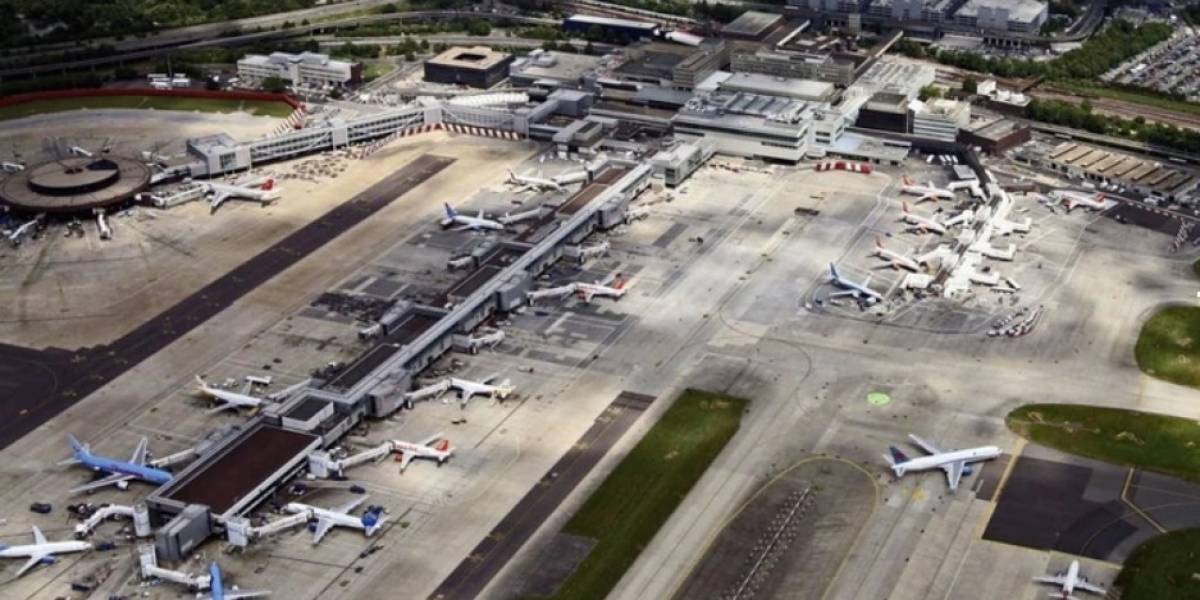 Caos en Londres: Extraños drones obligan a paralizar uno de los principales aeropuertos