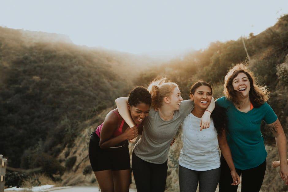 amigas amigas