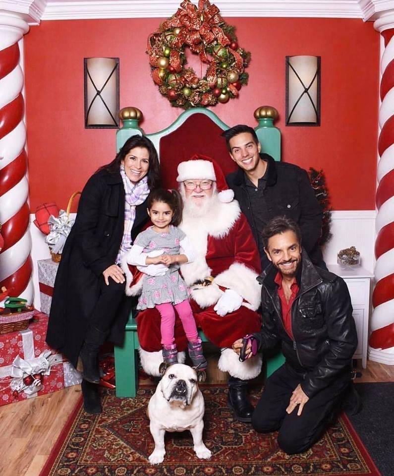 Familia Derbez