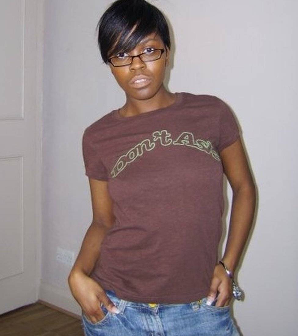 104866103ginaearly20s-13fe8d4e62d7c1f362f6e5ff353750b3.jpg