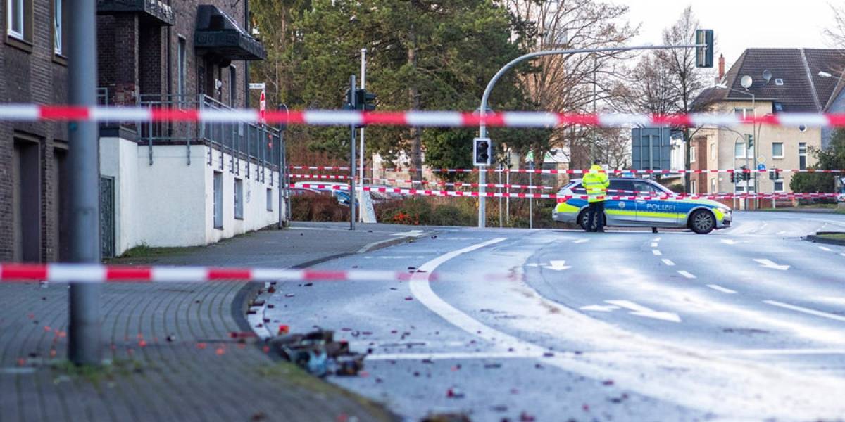 Atropello masivo con cuatro heridos en Alemania con posible motivo xenófobo Atropello masivo con cuatro heridos en Alemania con posible motivo xenófobo