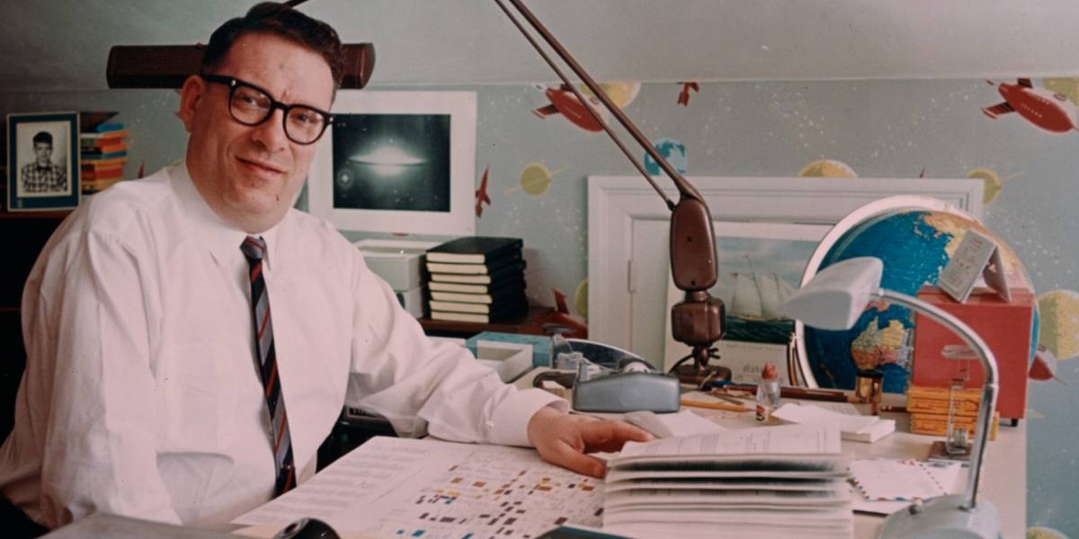 Isaac Asimov se imaginó cómo sería nuestro mundo en 2019 y este fue el resultado