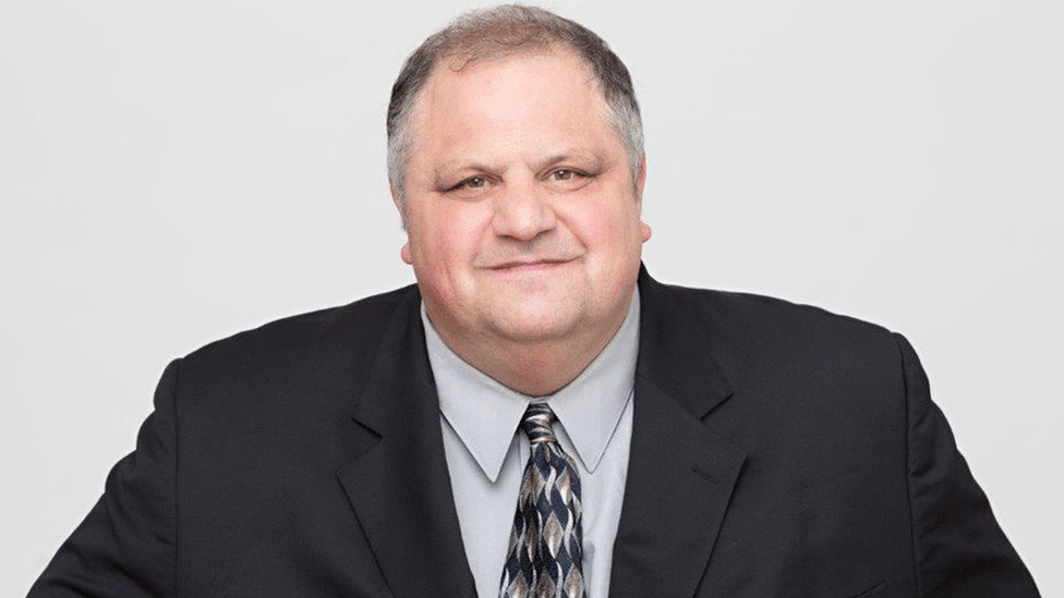 104771581stevesilberman-c56ca27c6aec675bfc0c7fa429cd5864.gif