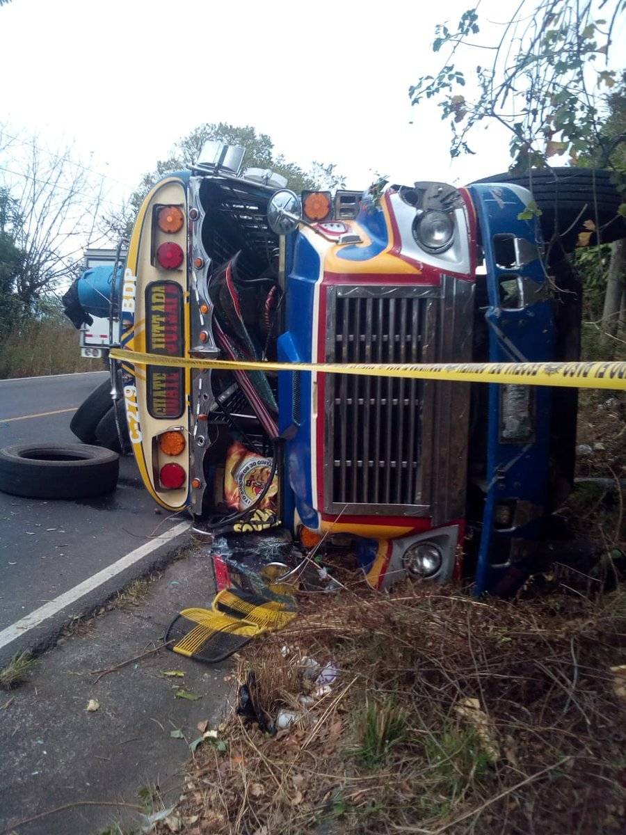 Piloto muerto en asalto a bus en Jutiapa