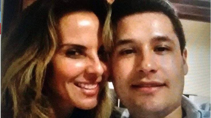 Kate del Castillocon Alfredo Guzmán, uno de los hijos del capo