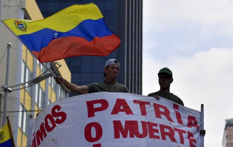 Chavistas defensores de Nicolás Maduro
