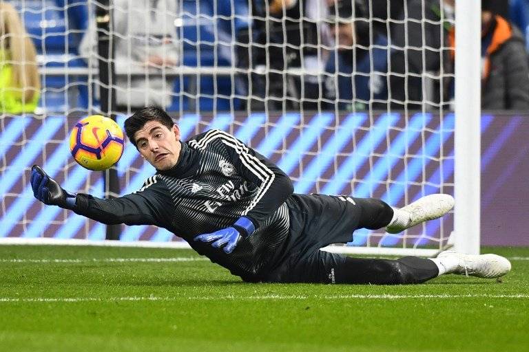 Courtois se lesiona y Keylor vuelve a la titularidad en el Madrid Courtois se lesiona y Keylor vuelve a la titularidad en el Madrid
