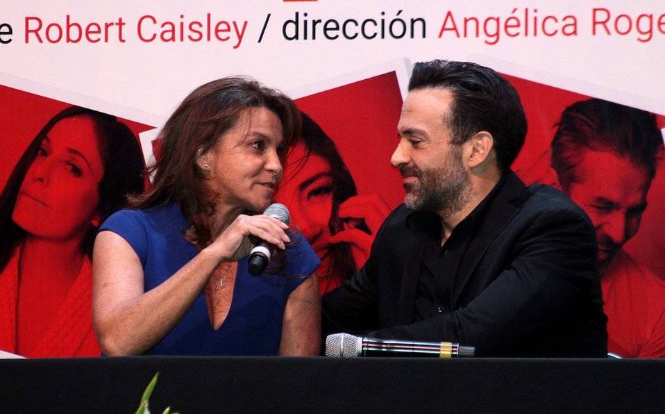 Pablo Perroni y Mariana Garza